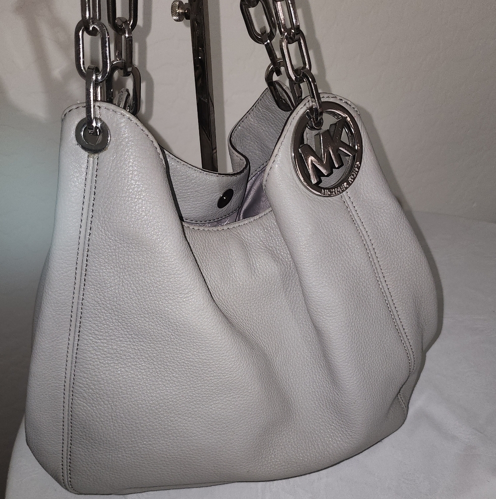 Michael Kors Grey Leather Bag - Picture 2 of 7